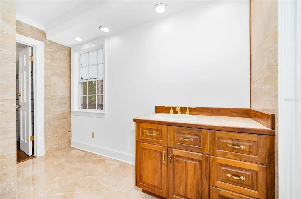 7216 NW 20th Place Gainesville FL 32605