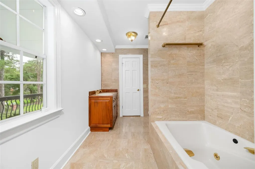 7216 NW 20th Place Gainesville FL 32605