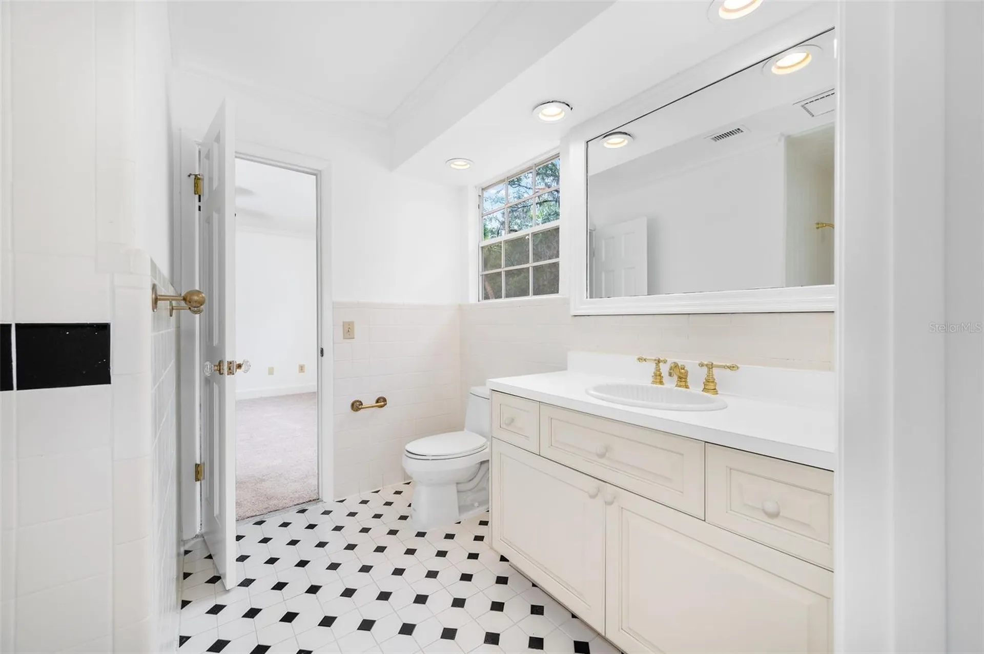 7216 NW 20th Place Gainesville FL 32605