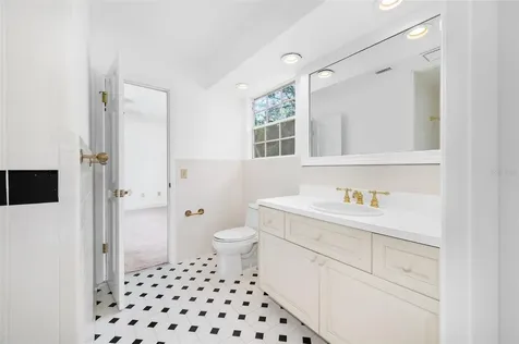 7216 NW 20th Place Gainesville FL 32605