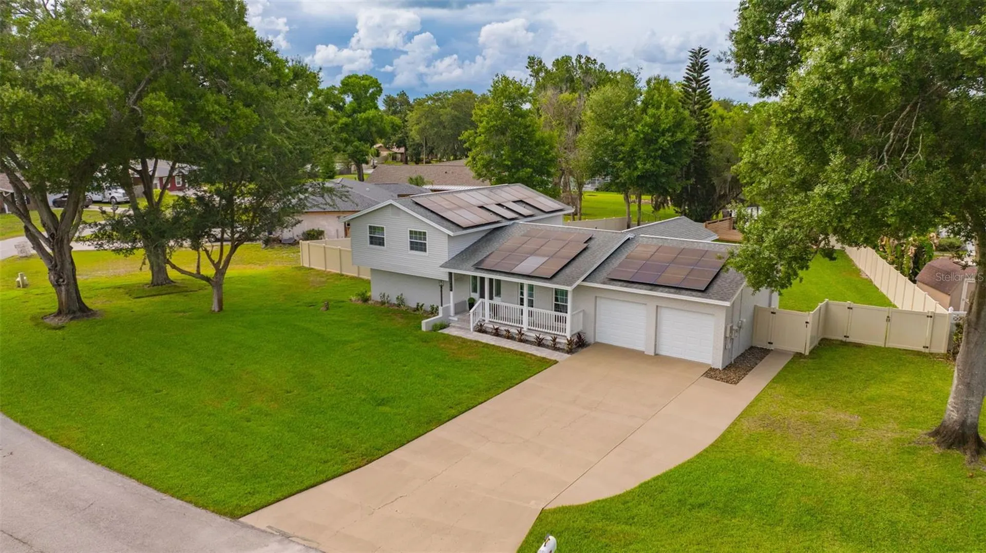 22369 Southshore Drive Land O Lakes FL 34639