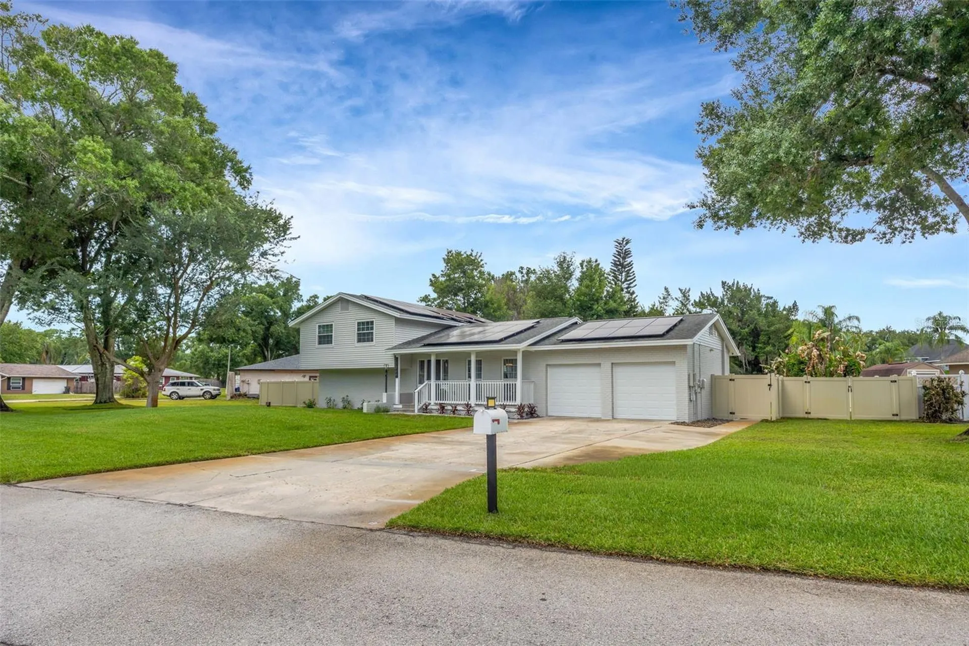 22369 Southshore Drive Land O Lakes FL 34639
