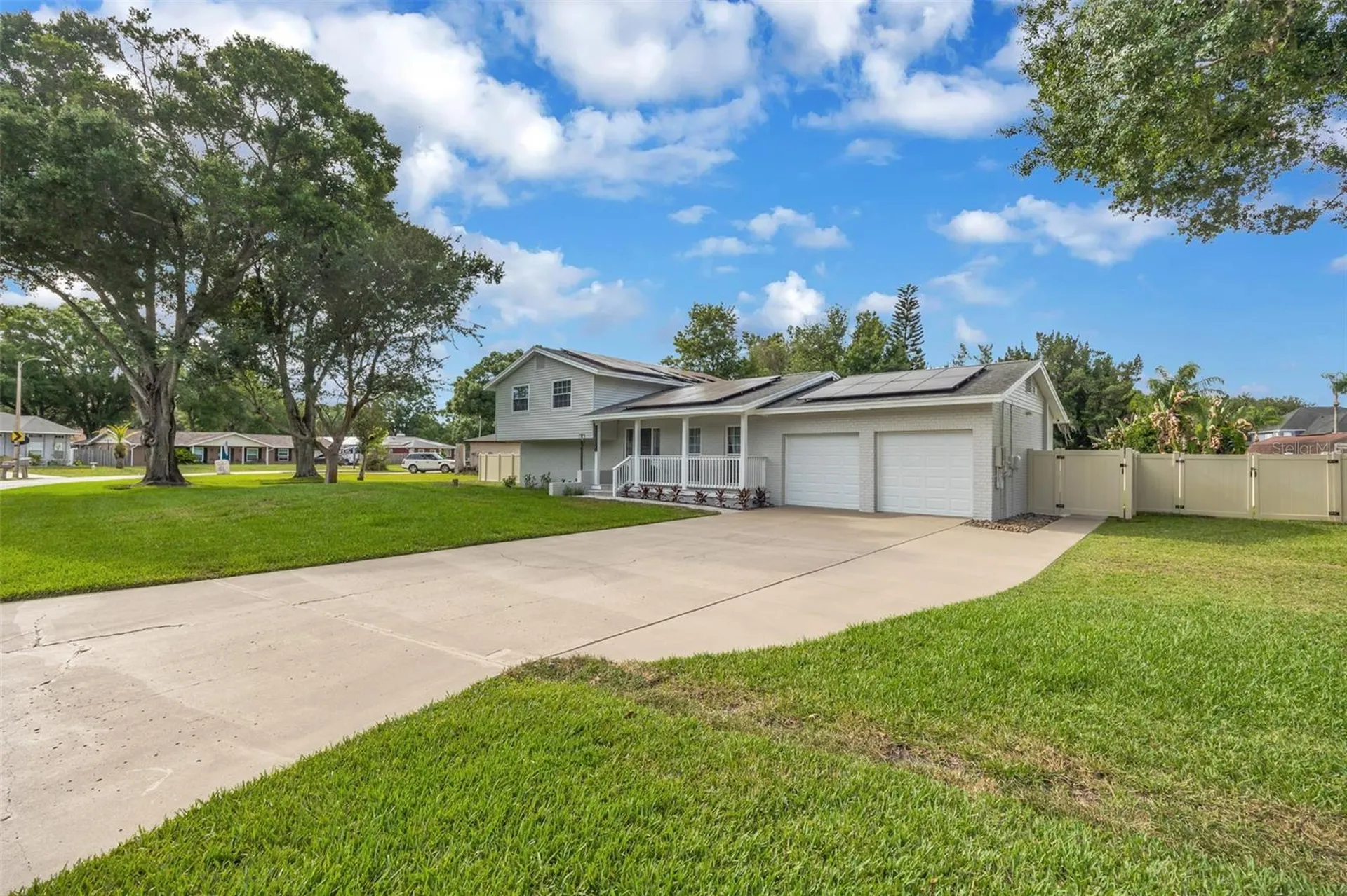 22369 Southshore Drive Land O Lakes FL 34639
