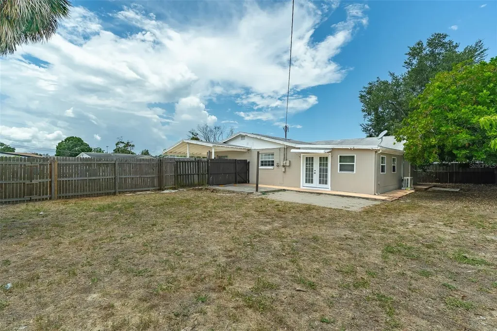 6001 Crestridge Road Tampa FL 33634