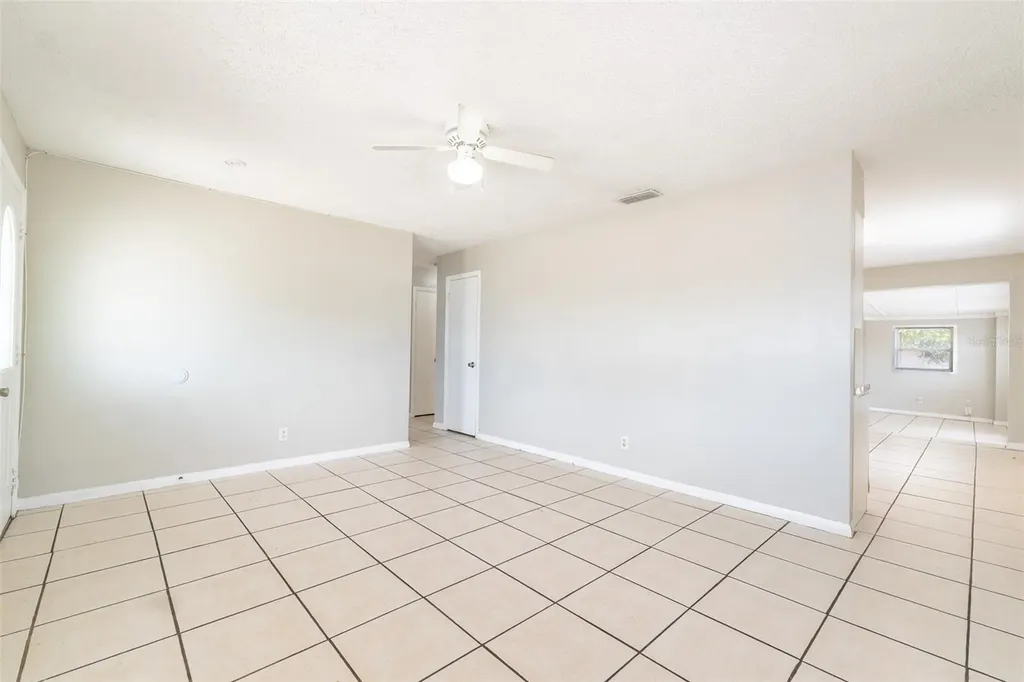 6001 Crestridge Road Tampa FL 33634