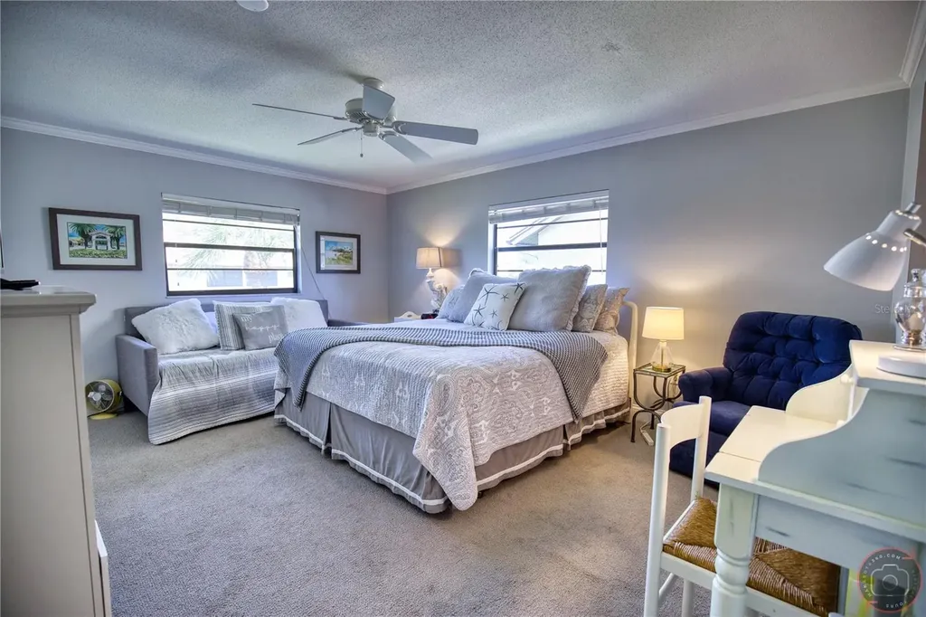 400 Mission Trail E Venice FL 34285