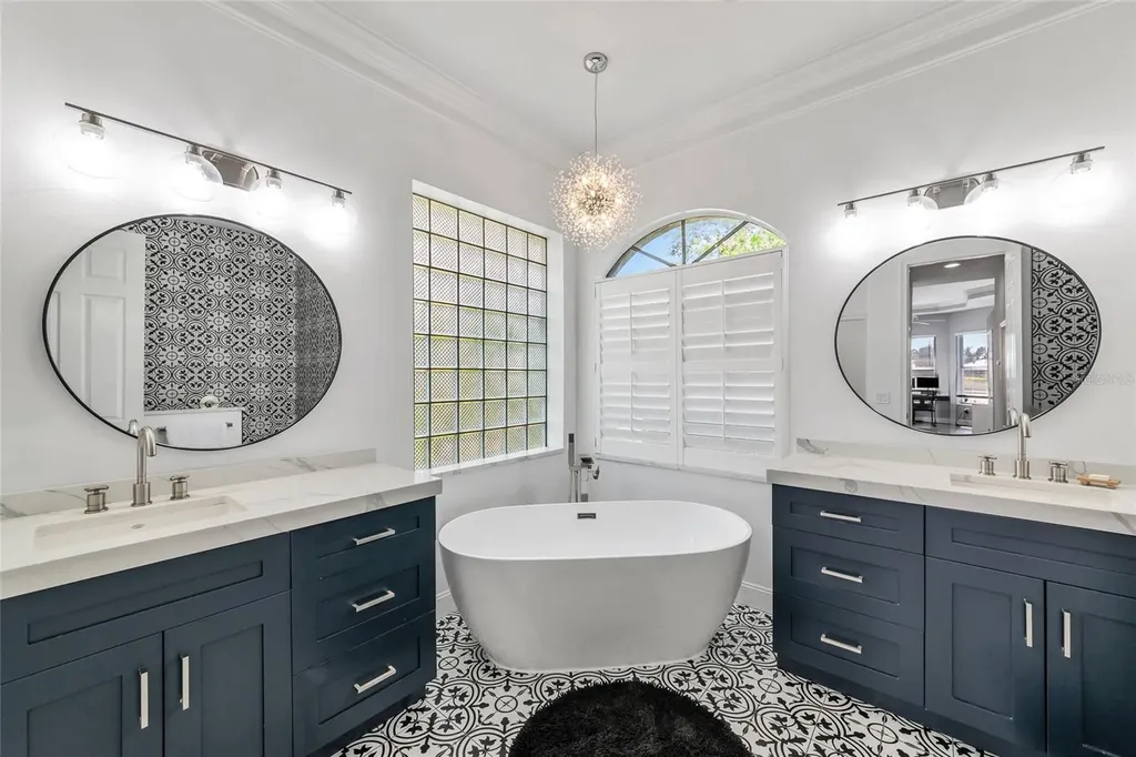 4941 Three Oaks Boulevard Sarasota FL 34233