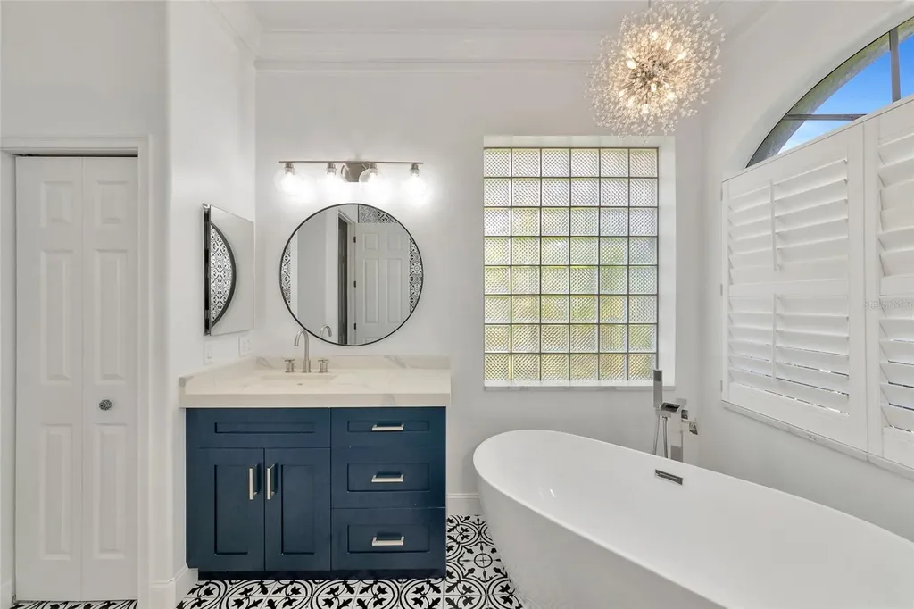4941 Three Oaks Boulevard Sarasota FL 34233