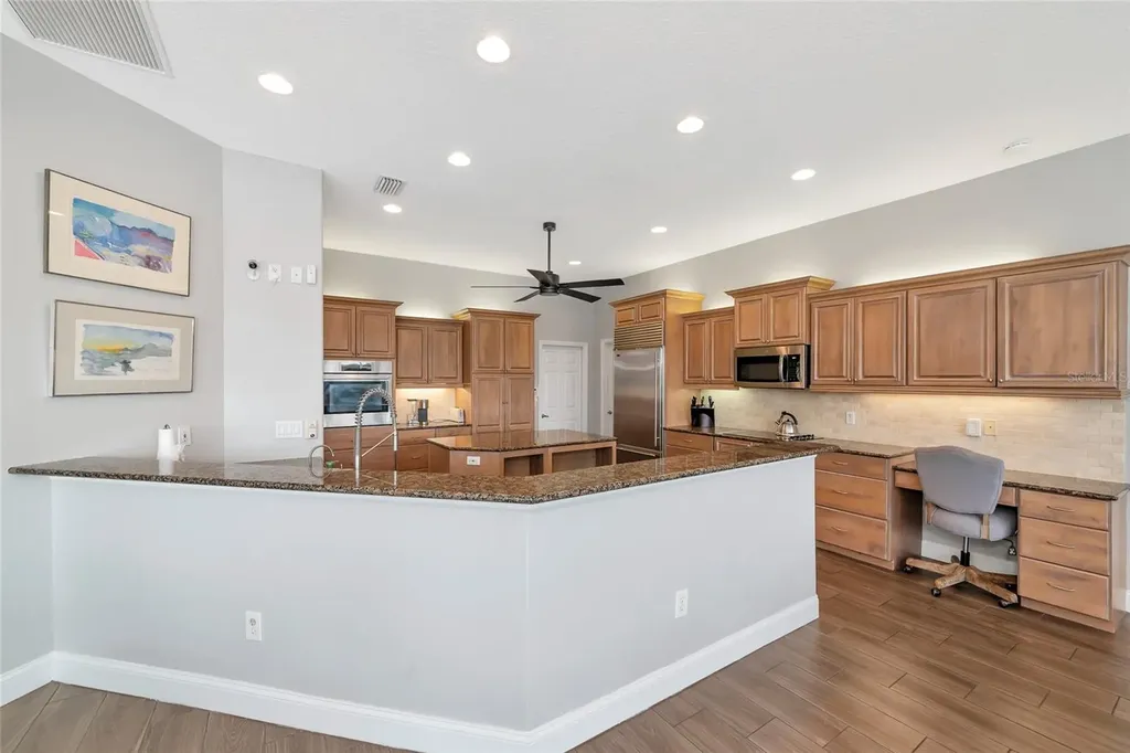 4941 Three Oaks Boulevard Sarasota FL 34233