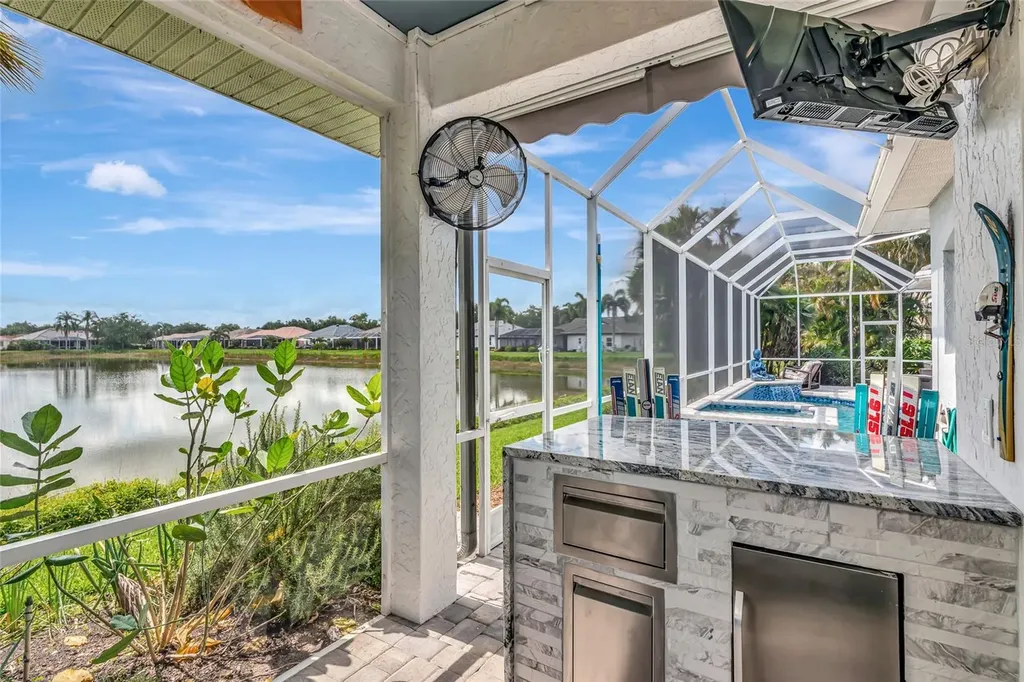 4941 Three Oaks Boulevard Sarasota FL 34233