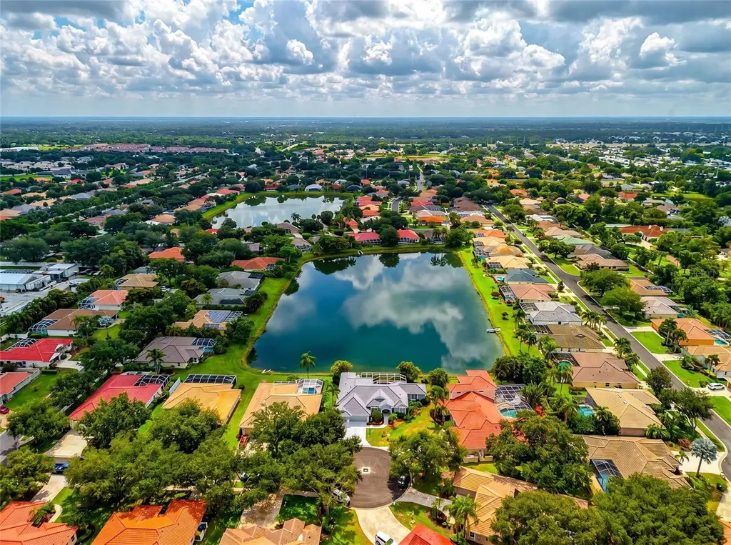 4941 Three Oaks Boulevard Sarasota FL 34233