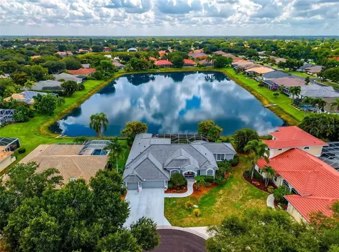 4941 Three Oaks Boulevard Sarasota FL 34233