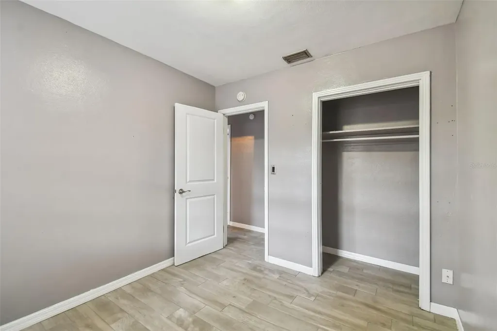 1921 W State Street Tampa FL 33606