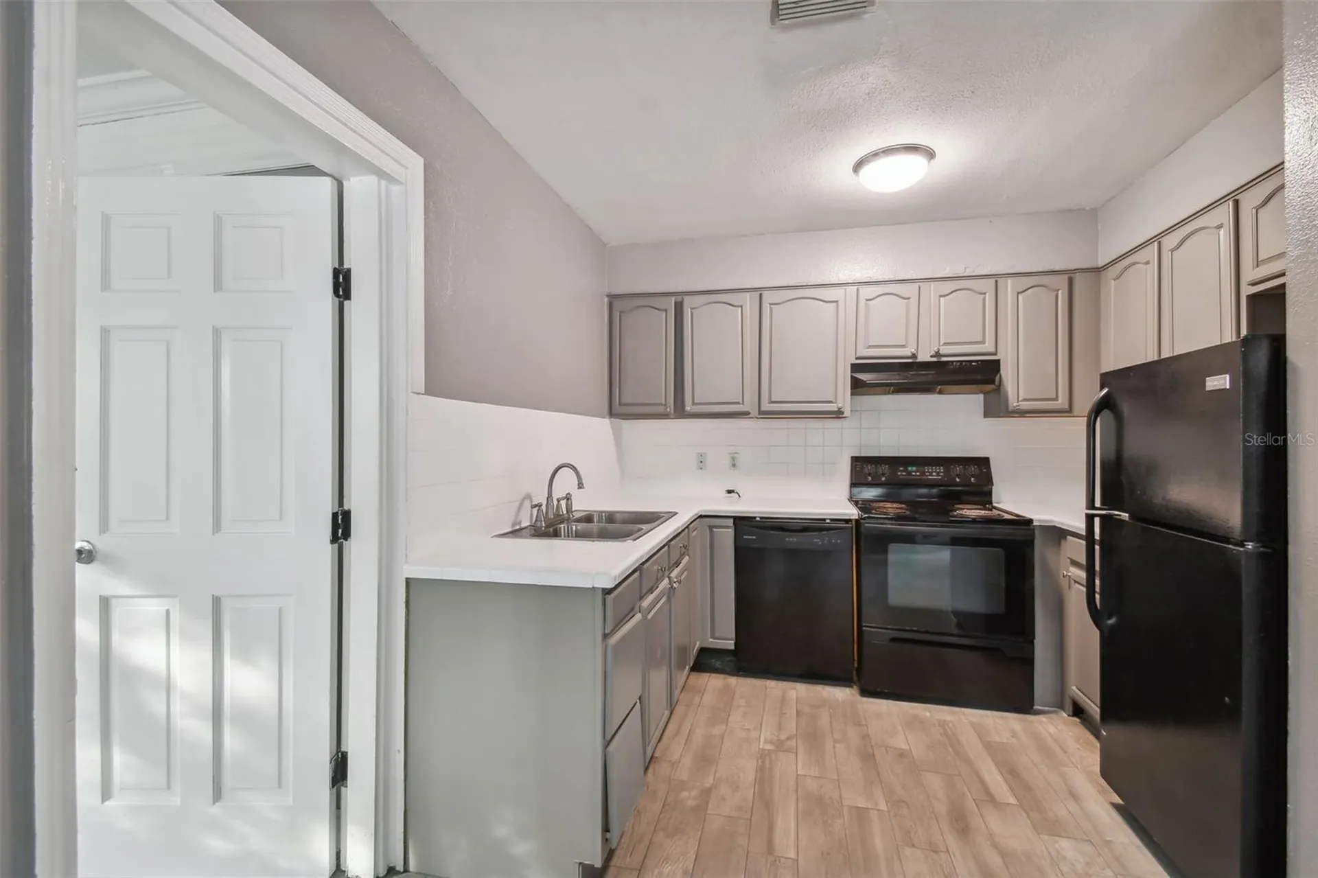 1921 W State Street Tampa FL 33606