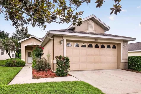 1005 Saint Ives Court Mount Dora FL 32757