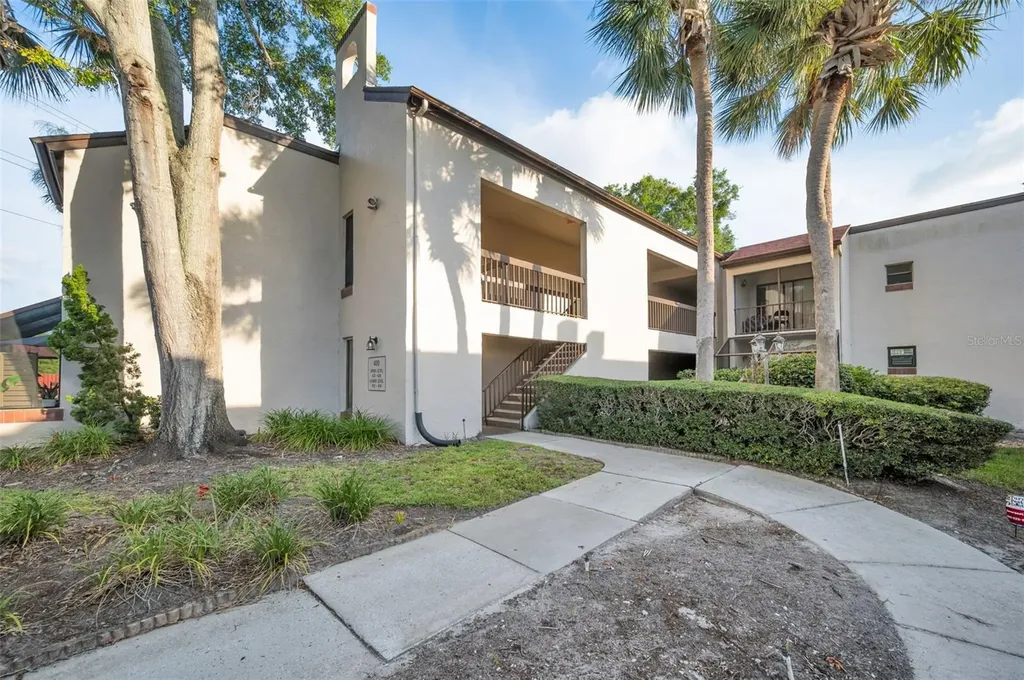 2971 Estancia Boulevard Clearwater FL 33761