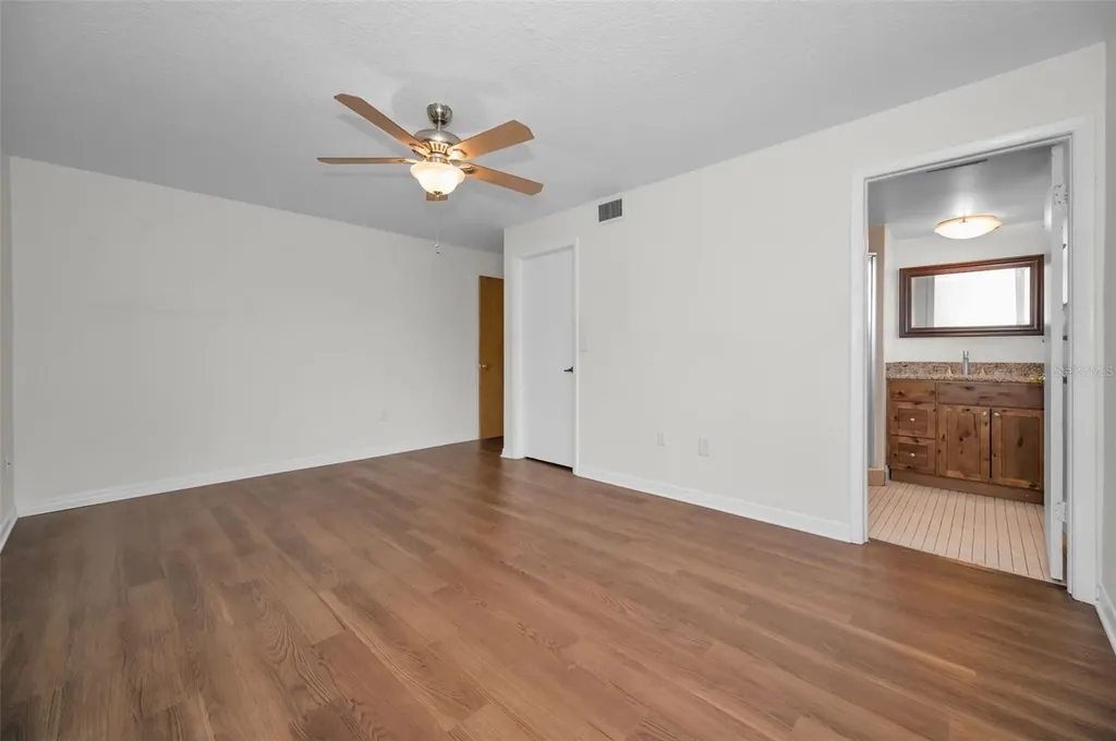 2971 Estancia Boulevard Clearwater FL 33761