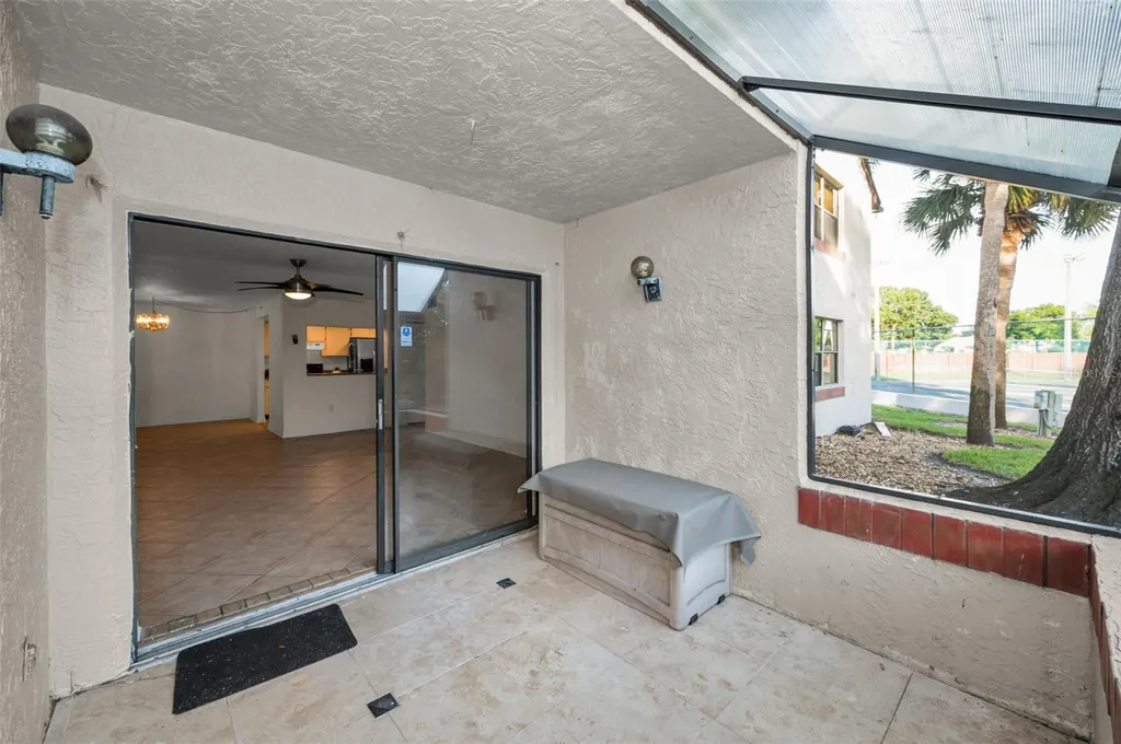 2971 Estancia Boulevard Clearwater FL 33761