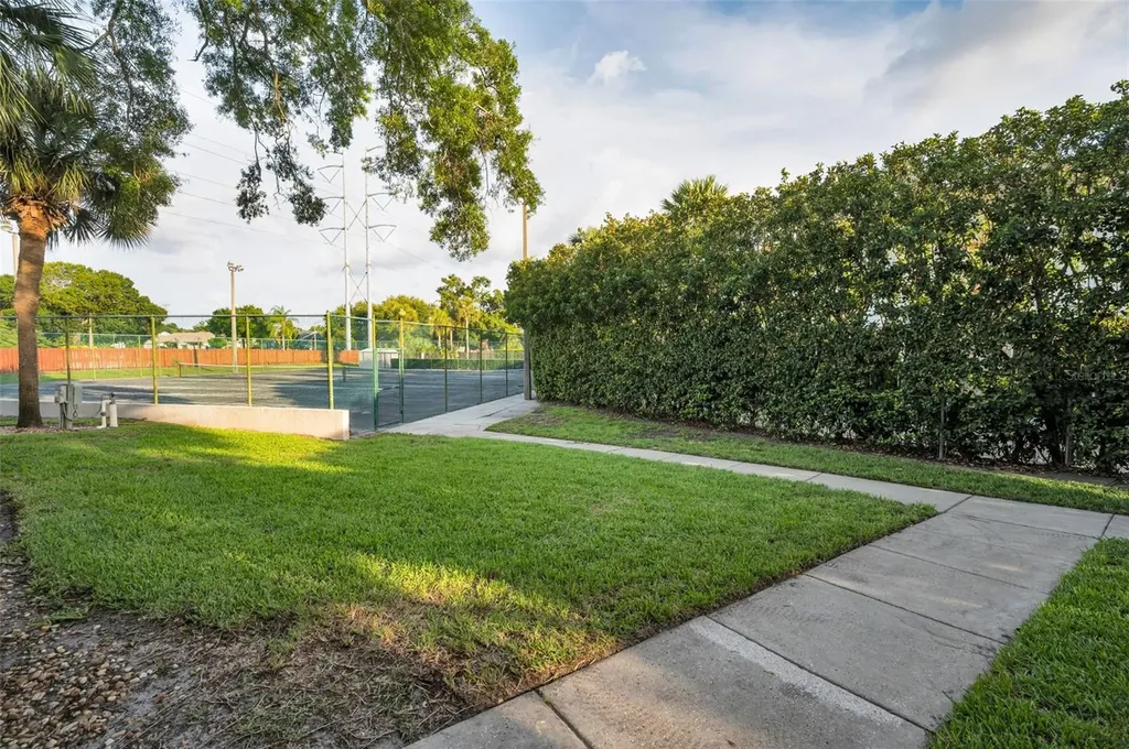 2971 Estancia Boulevard Clearwater FL 33761