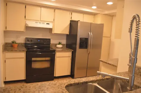 2971 Estancia Boulevard Clearwater FL 33761
