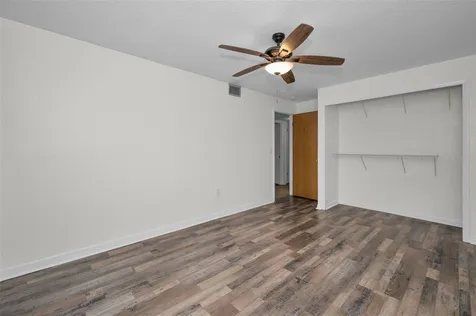 2971 Estancia Boulevard Clearwater FL 33761