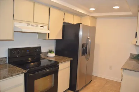 2971 Estancia Boulevard Clearwater FL 33761