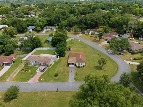 34 Lake Court Loop Ocala FL 34472