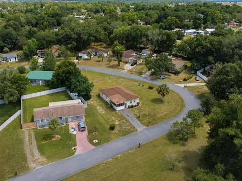 34 Lake Court Loop Ocala FL 34472