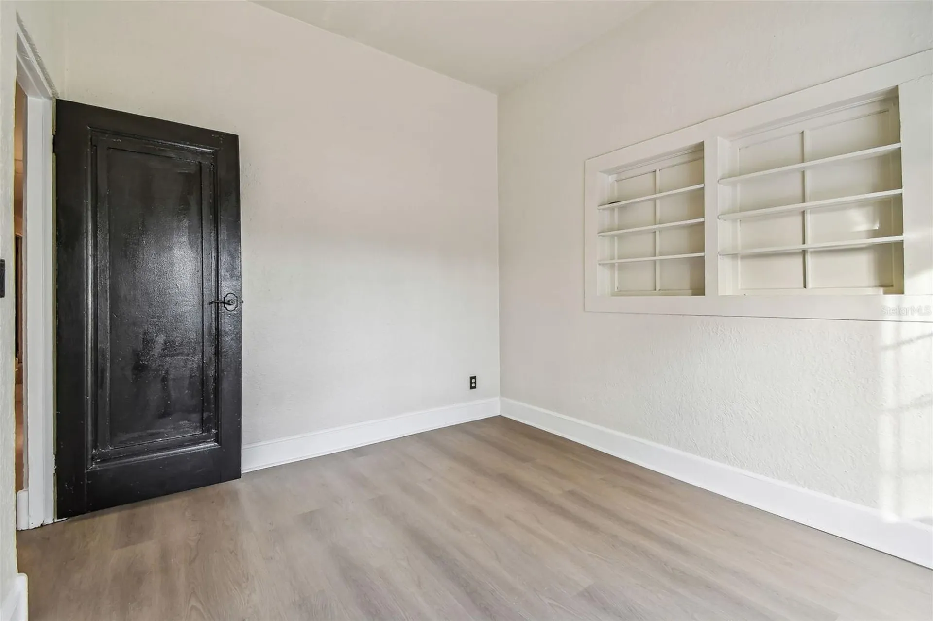 2102 W La Salle Street Tampa FL 33607