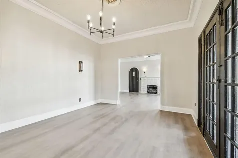 2102 W La Salle Street Tampa FL 33607