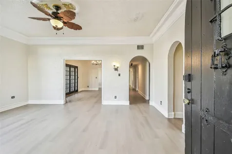2102 W La Salle Street Tampa FL 33607