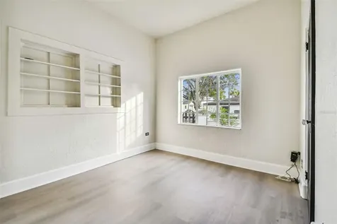 2102 W La Salle Street Tampa FL 33607