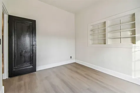2102 W La Salle Street Tampa FL 33607