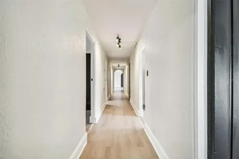 2102 W La Salle Street Tampa FL 33607