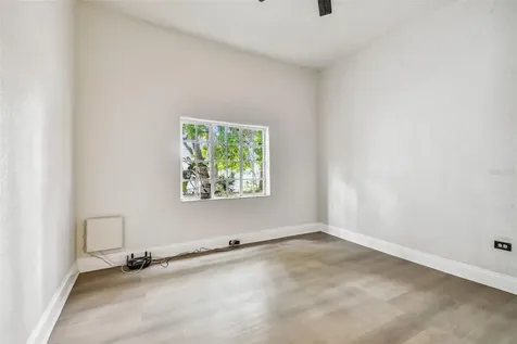 2102 W La Salle Street Tampa FL 33607