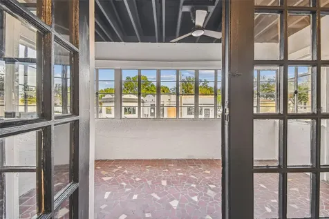 2102 W La Salle Street Tampa FL 33607