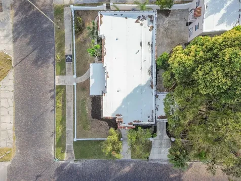 2102 W La Salle Street Tampa FL 33607