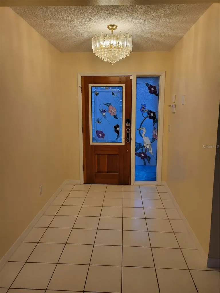 1730 Robinhood Lane Clearwater FL 33764