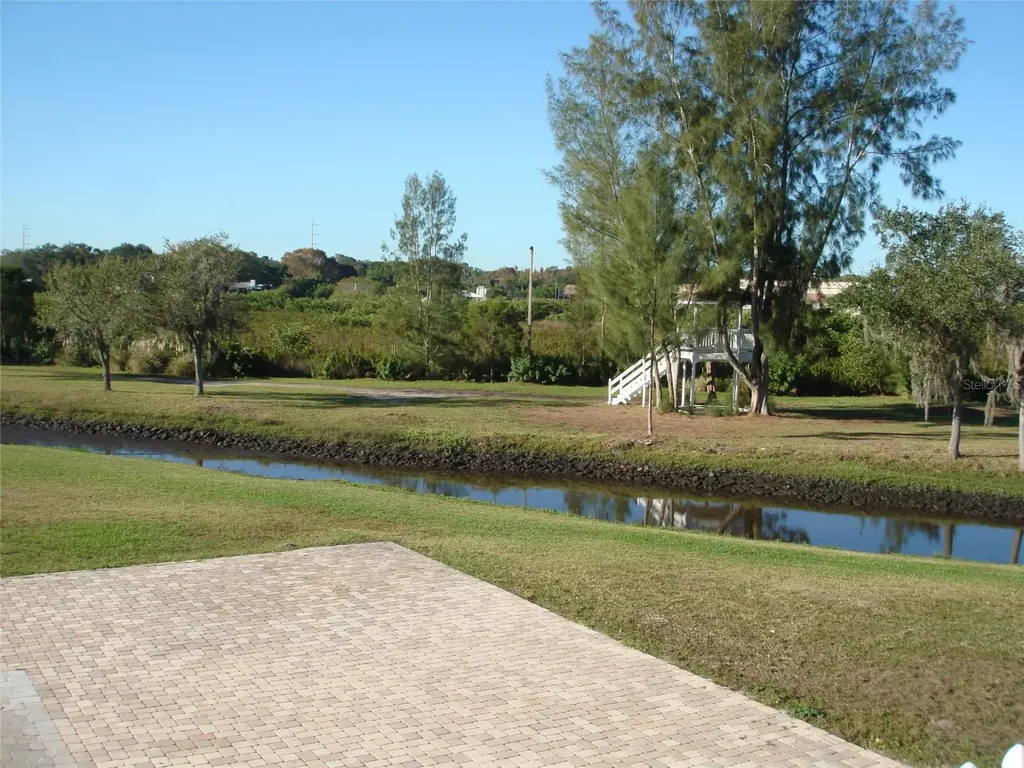 1730 Robinhood Lane Clearwater FL 33764