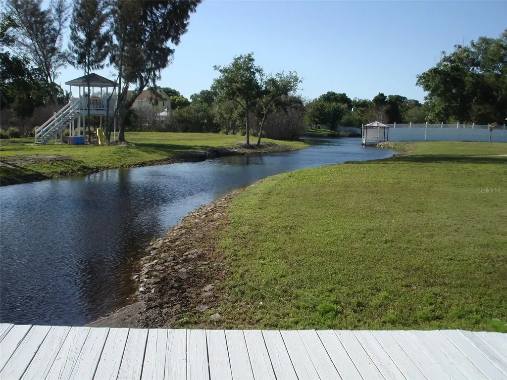 1730 Robinhood Lane Clearwater FL 33764
