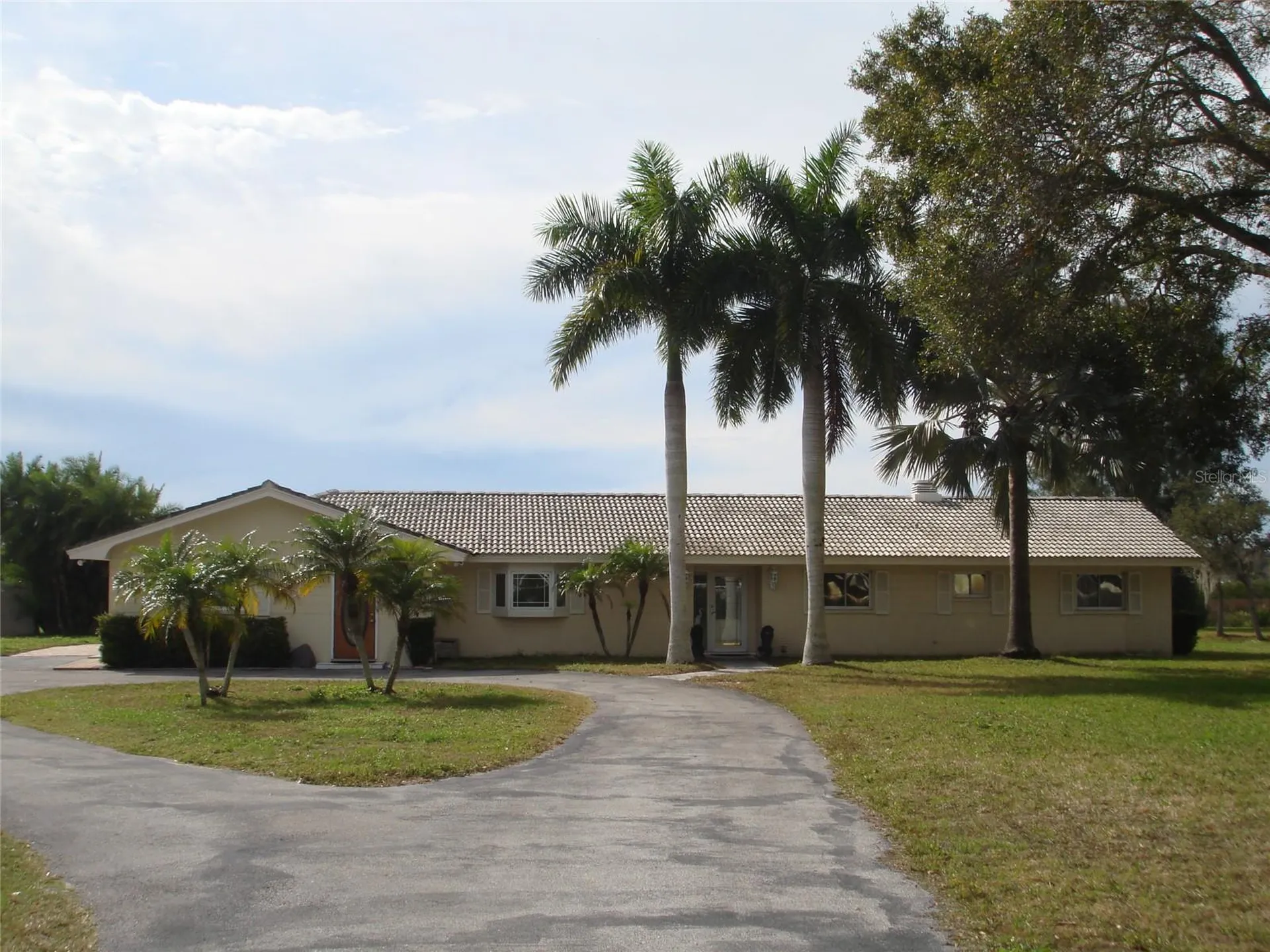 1730 Robinhood Lane Clearwater FL 33764