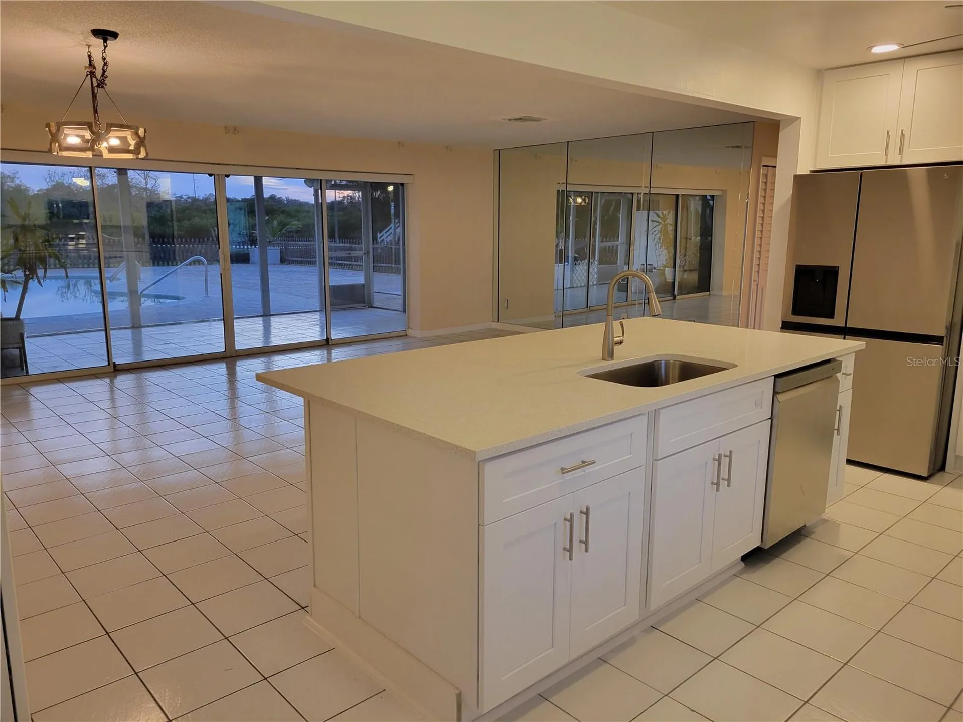 1730 Robinhood Lane Clearwater FL 33764