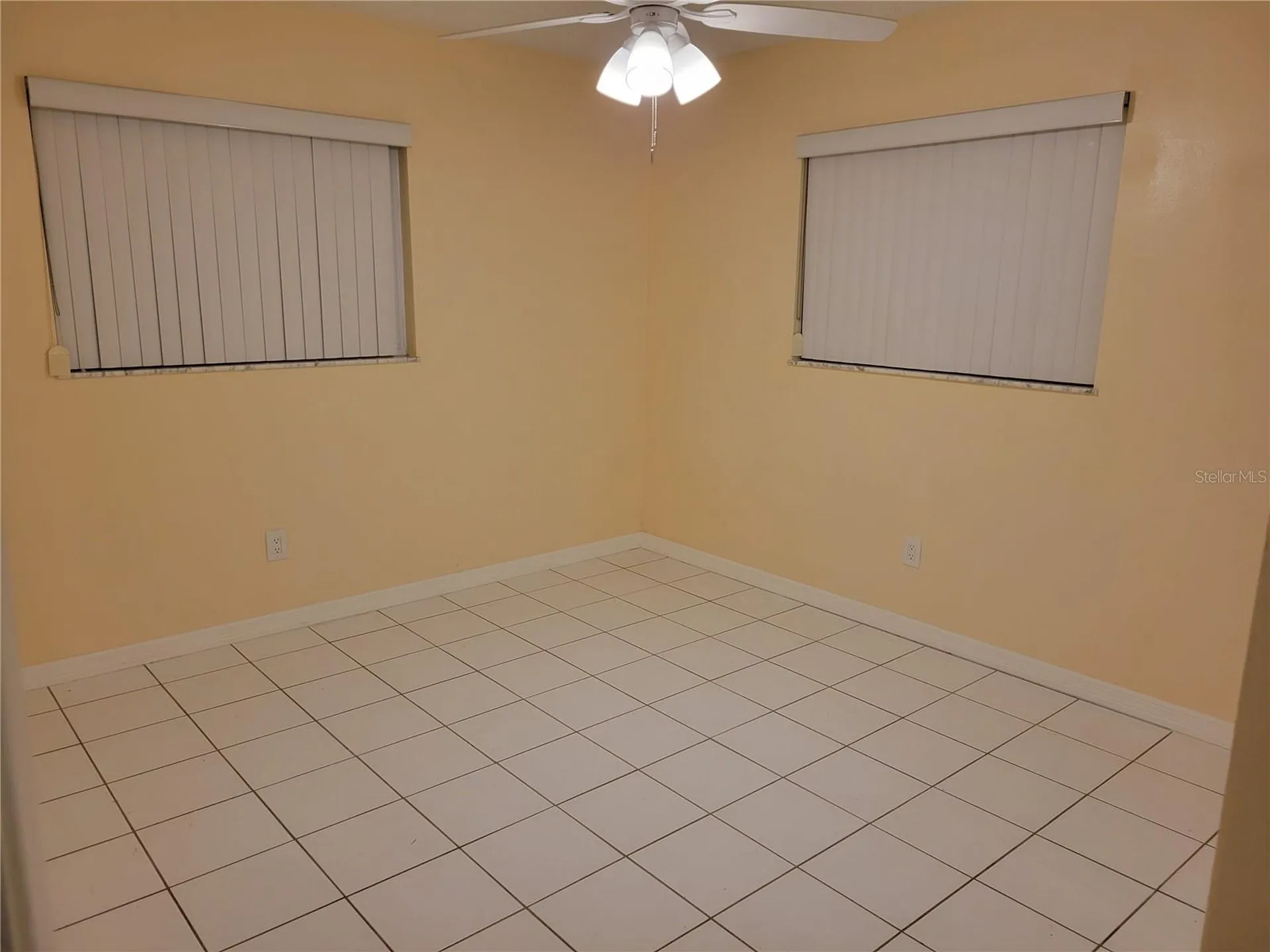 1730 Robinhood Lane Clearwater FL 33764