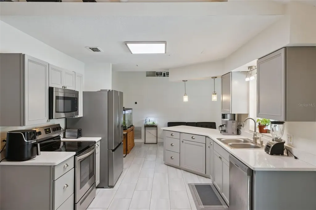 1320 4th Street Orange City FL 32763