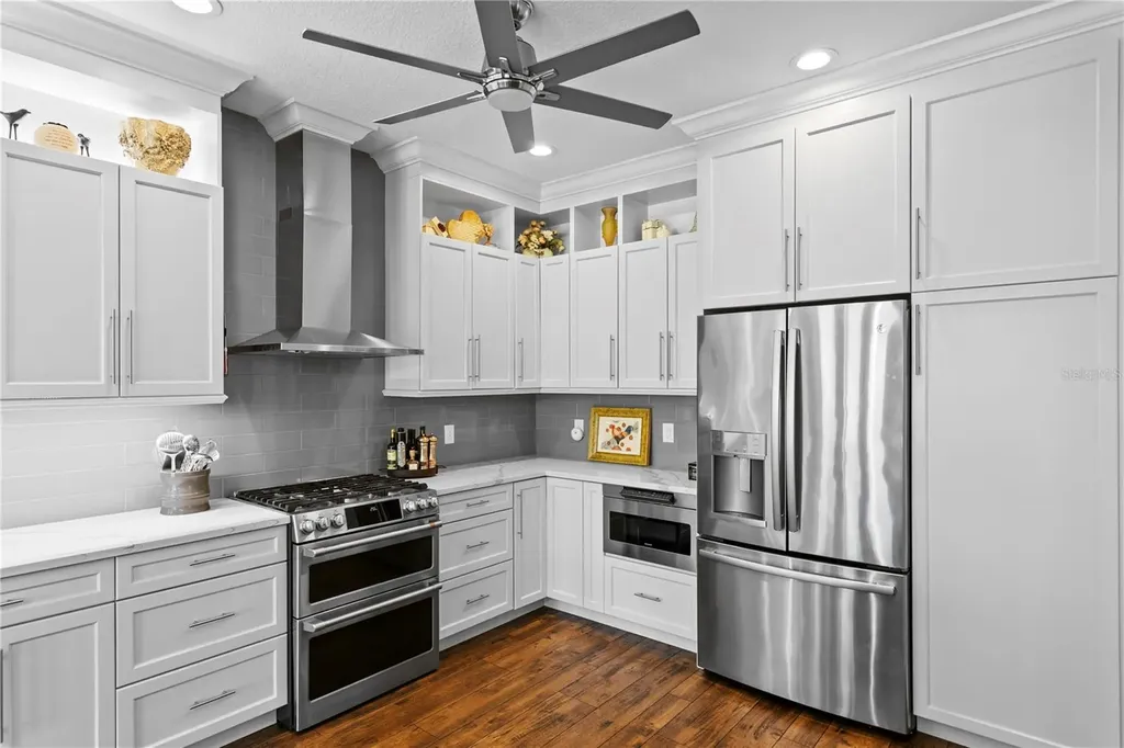 6066 Gulfport Boulevard S Gulfport FL 33707