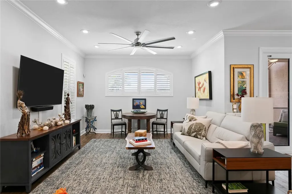 6066 Gulfport Boulevard S Gulfport FL 33707