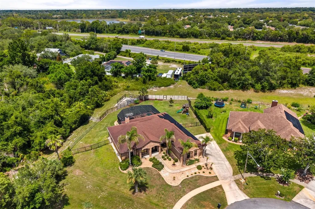 660 Moss Point Cove Court Debary FL 32713