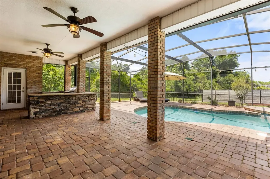 660 Moss Point Cove Court Debary FL 32713