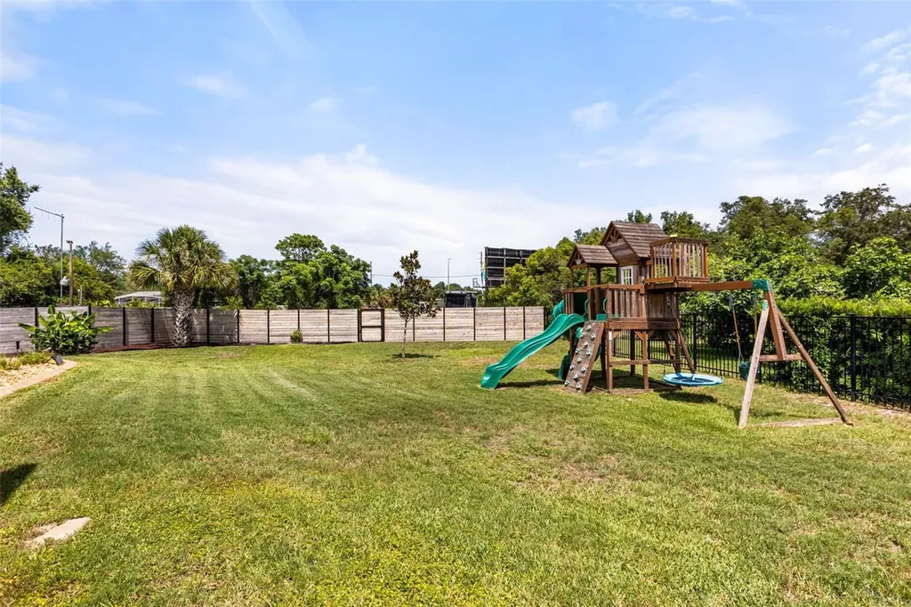 660 Moss Point Cove Court Debary FL 32713
