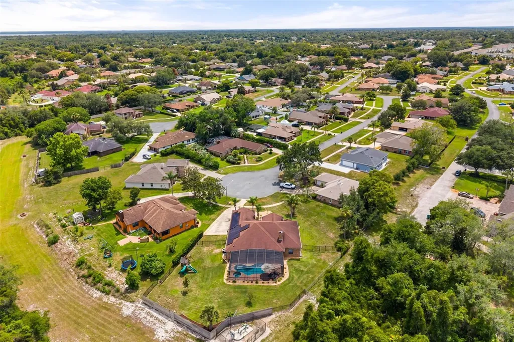660 Moss Point Cove Court Debary FL 32713
